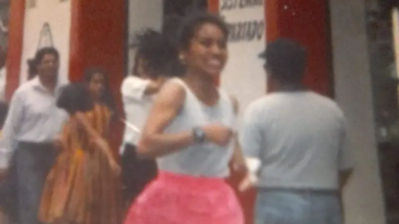 Esta es un apostal de hace unos años como corredora. 